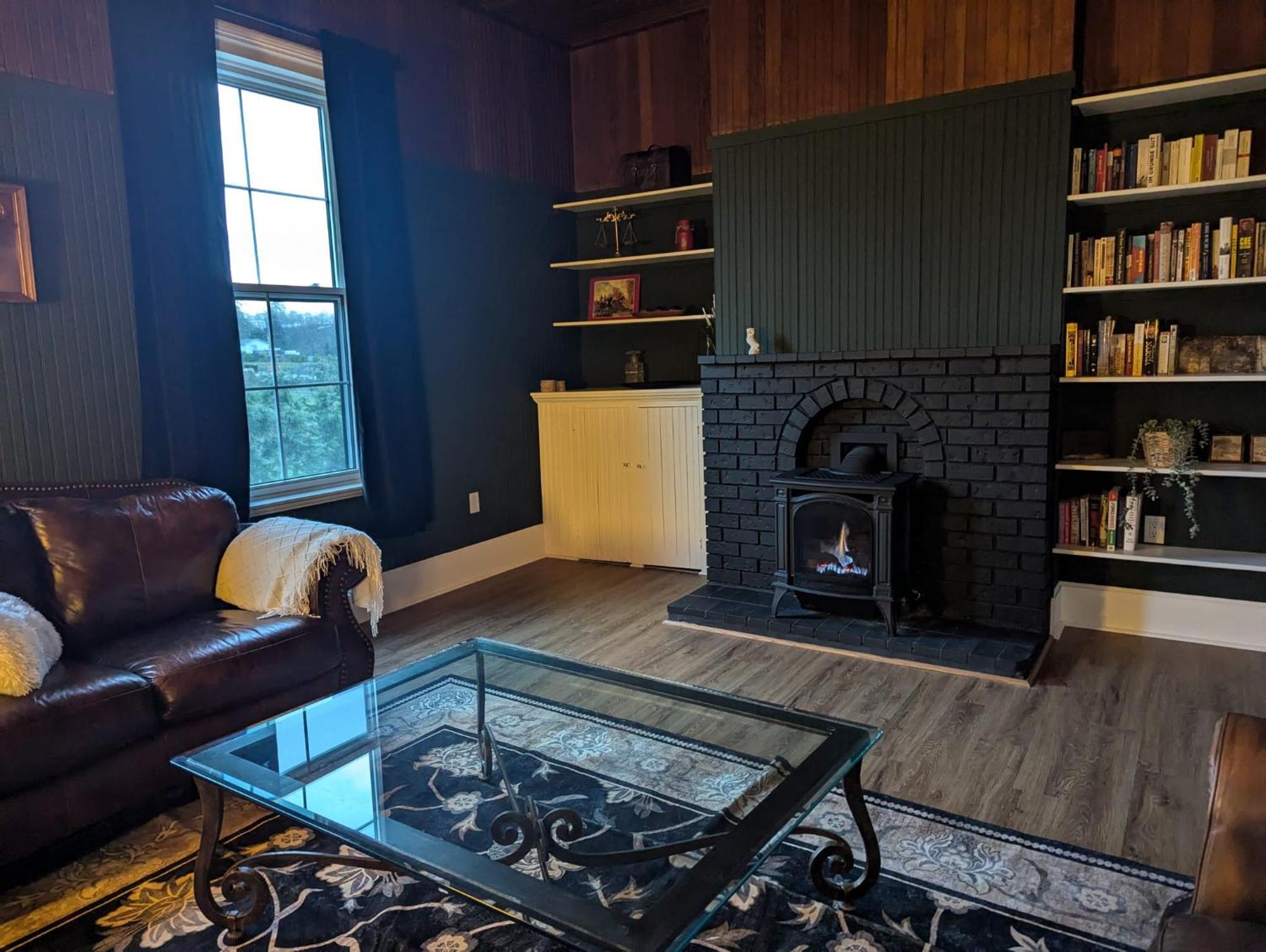 Woodside Farm Country Inn Sooke Ngoại thất bức ảnh